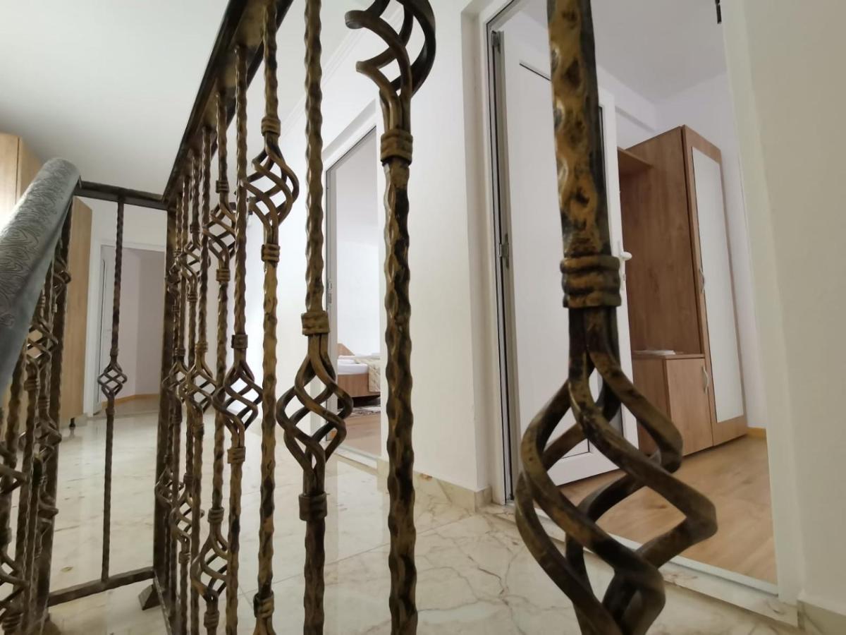 Casa Dana Olteanu 호텔 모시유드서스 외부 사진